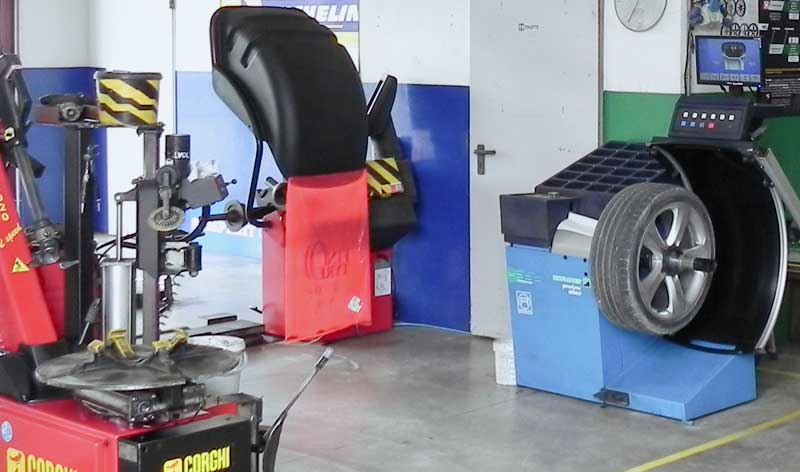 gommista Macerata, servizio equilibratura e convergenza gomme Macerata
